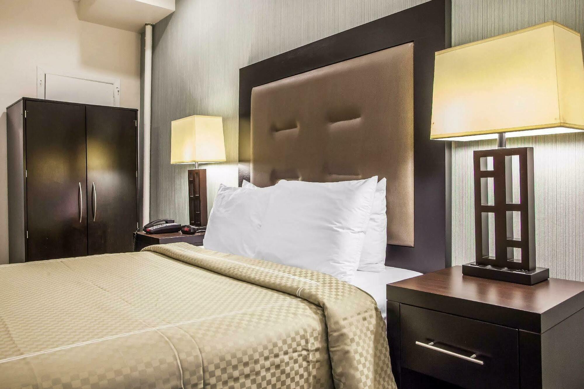 Quality Inn Center City Philadelphia Exterior foto